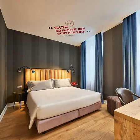 The Modernist 4*