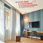 Hotel The Modernist 4*