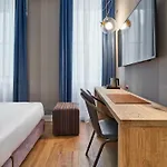 Hotel The Modernist 4*