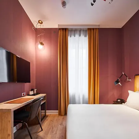 The Modernist Hotel 4*