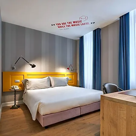 The Modernist 4*