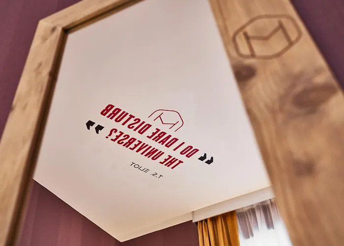 Hotel The Modernist 4*